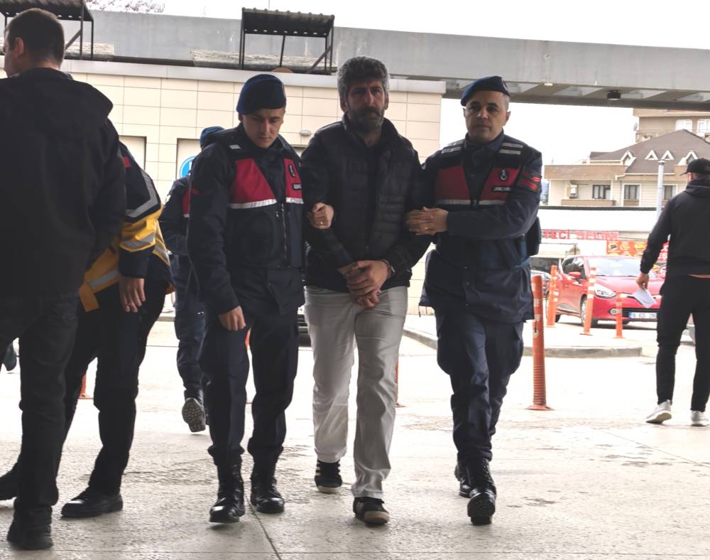 İneg&ouml;l&rsquo;de 8 yıl kesinleşmiş hapis cezası bulunan h&uuml;k&uuml;ml&uuml; yakalandı