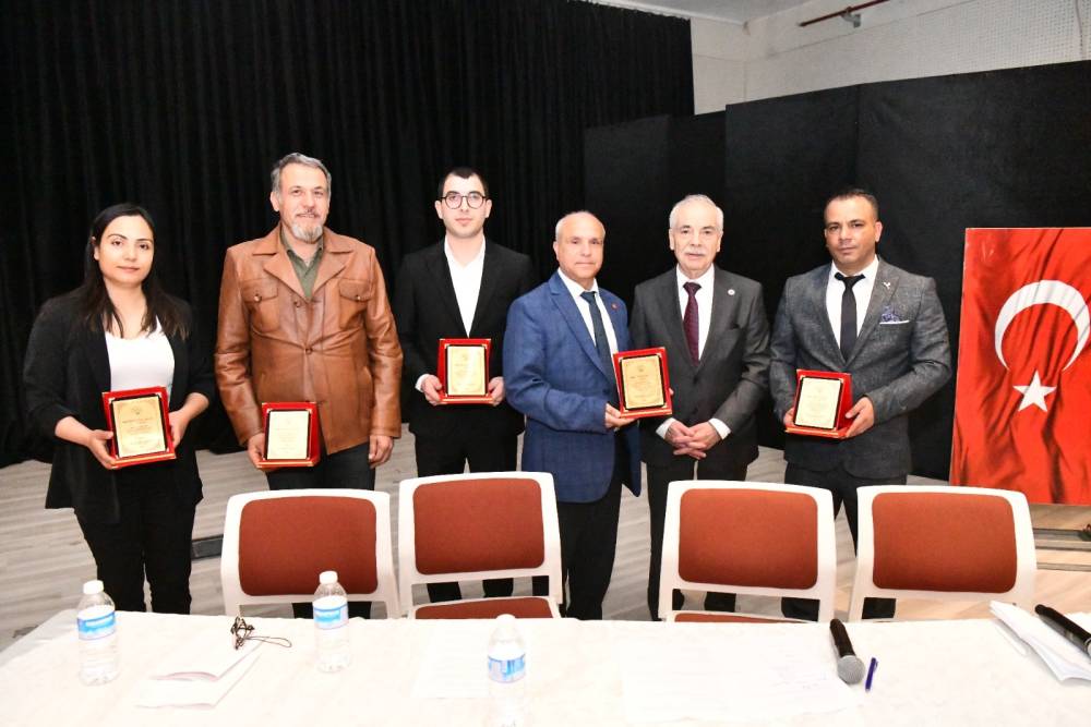 Keşan&rsquo;da &lsquo;8 Nisan D&uuml;nya Romanlar G&uuml;n&uuml;&rsquo; paneli 